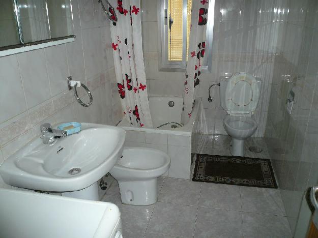 Piso en Venta. 3 Dormitorios. 70 m2. 70 m2c. piso muy centrico.