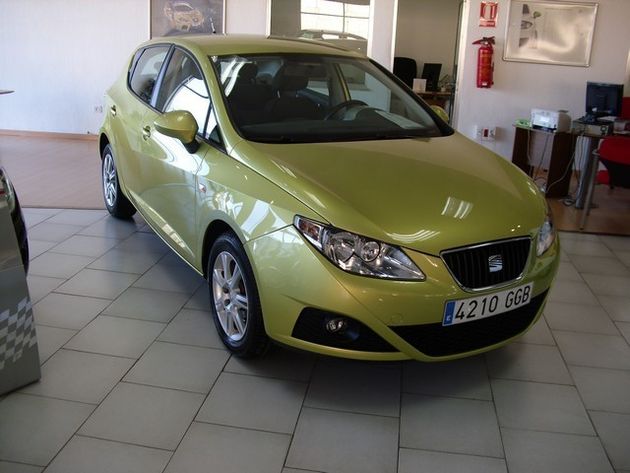 SEAT IBIZA  1.4 STYLANCE