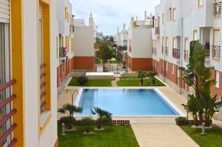 Apartamento : 6/6 personas - piscina - cabanas de tavira  algarve  portugal