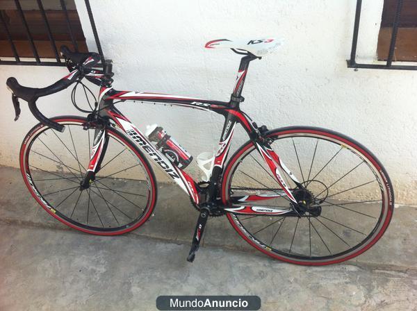 MENDIZ RS5 2010 en perfecto estado. Montada en Ultegra 2010