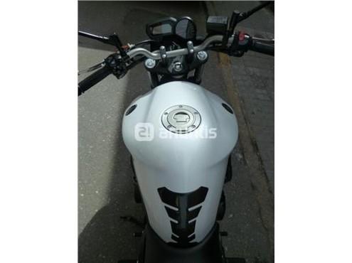 YAMAHA XJ6 Diversion N