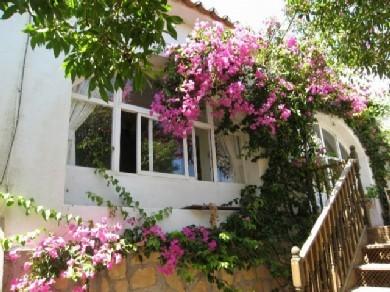 Terreno con 2 dormitorios se vende en Estepona, Costa del Sol