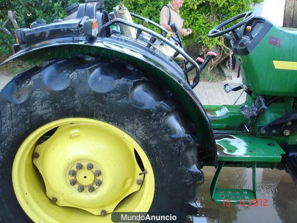 Tractor JONH DEERE seminuevo