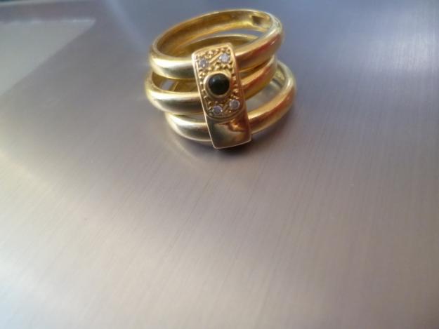 Vendo anillo oro o cambio por algo del mismo valor.