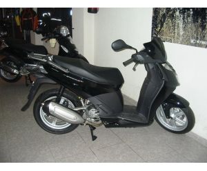 APRILIA SPORT CITY 125 CUBE