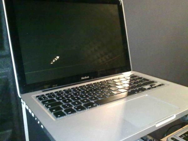 Vendo MACBOOK PRO 13\