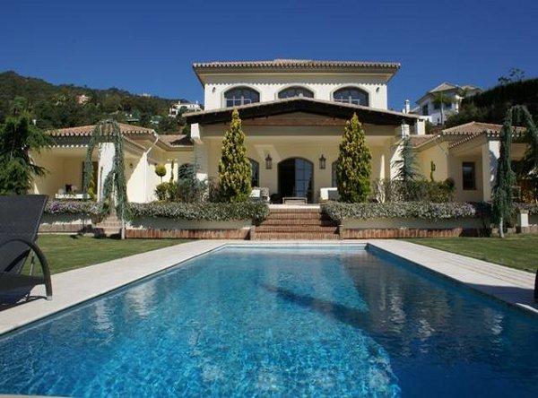 4b  , 4ba   in Puerto Banus,  Costa del Sol   - 2700000  EUR