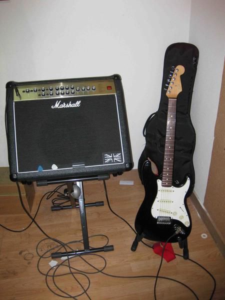 Amplificador guitarra Marshall AVT 100X