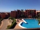 Apartamento con 2 dormitorios se vende en Benahavis, Costa del Sol - mejor precio | unprecio.es
