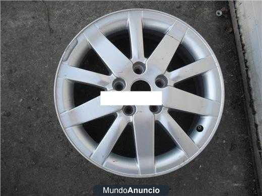 llantas de renault laguna 5 tornillos