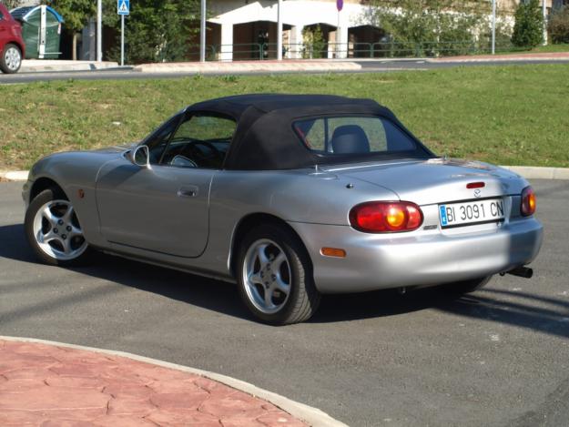 Mazda MX5 1.8 16v 140cv FE 1999 90.000 kms.