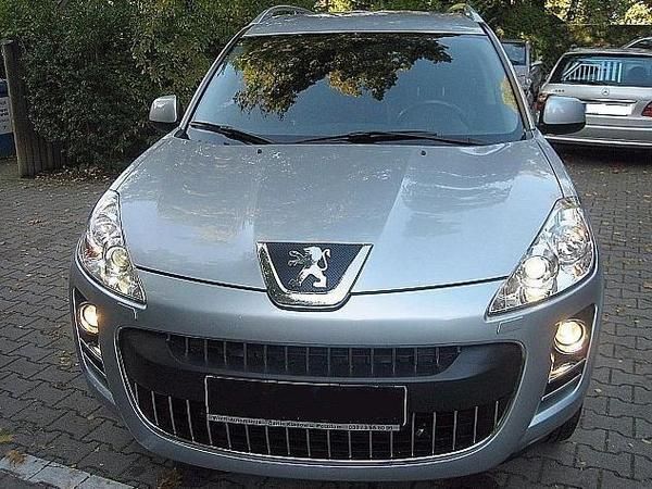 Peugeot 4007 2.2HDI Premium