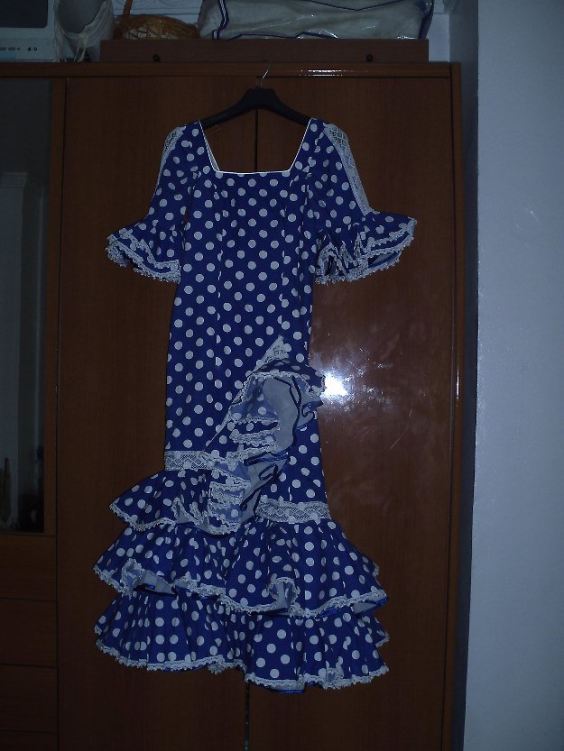 Vendo trajes de flamenca