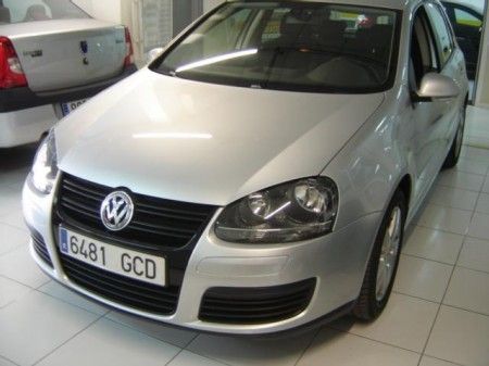 VOLKSWAGEN GOLF GT TDI 105CV - Islas Baleares