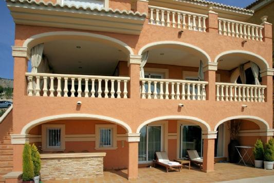 4 Dormitorio Chalet En Venta en Altea, Alicante
