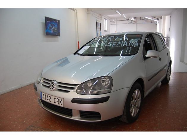 VOLKSWAGEN Passat 2.0FSI Sportline 4Mot.