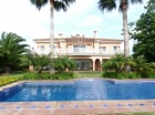 Chalet con 5 dormitorios se vende en Benahavis, Costa del Sol - mejor precio | unprecio.es