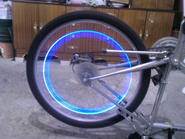 Luces para ruedas de bicicletas