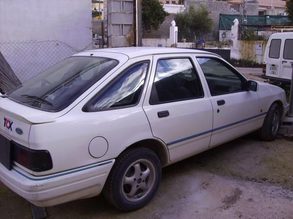 FORD SIERRA 2000RX4