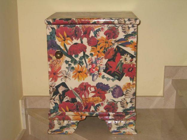 Mesilla Decoupage - Practica y Decorativa