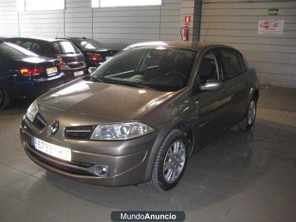 Renault Megane Sedan Emotion 2009 1.5DCI105