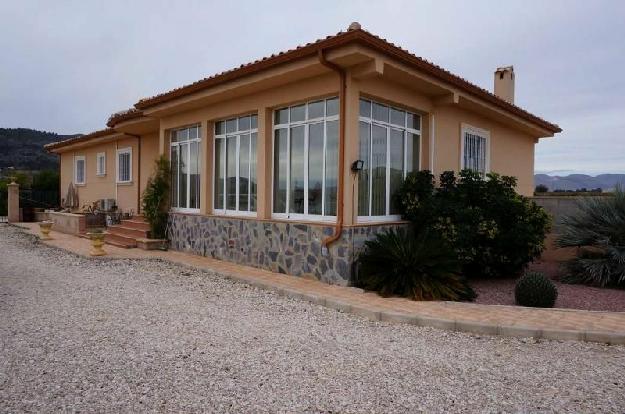 Chalet en venta en Hondón de las Nieves, Alicante (Costa Blanca)