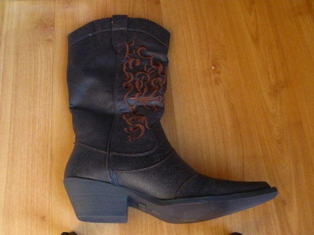 BOTAS NUEVAS COWBOY MARRONES CON BORDADOS