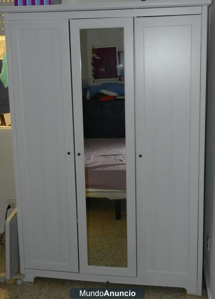 ARMARIO IKEA TRES PUERTAS ASPELUND