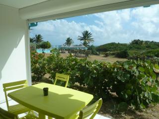 Estudio : 2/4 personas - piscina - junto al mar - vistas a mar - orient beach  san martin (francia)  san martin