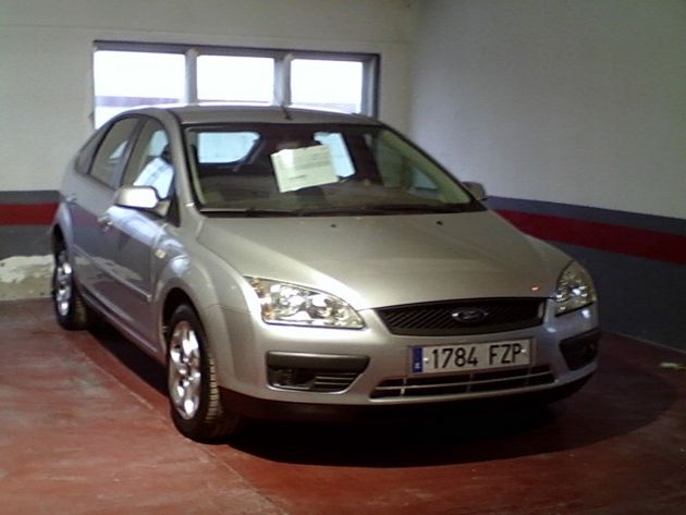FORD FOCUS  1.8 TDCI GHIA 100