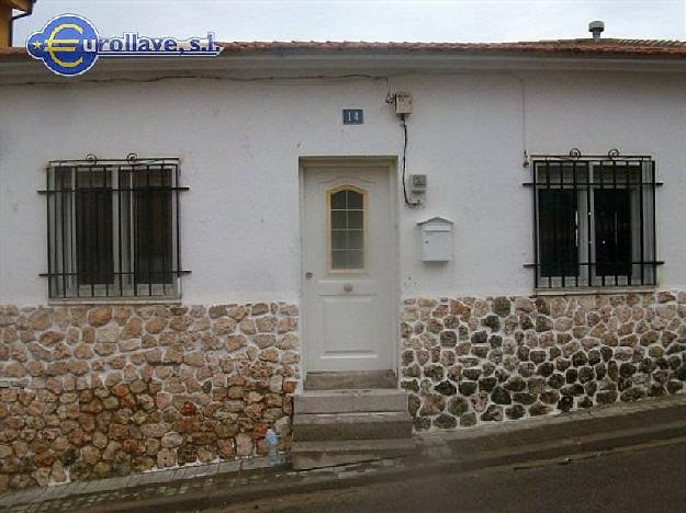 Casa adosada en Campo Real