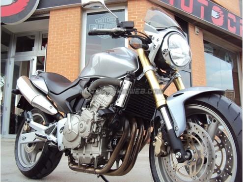 HONDA CB600F HORNET