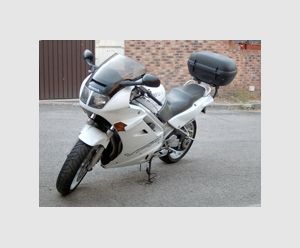 HONDA VFR 750