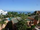 Apartamento con 3 dormitorios se vende en Estepona, Costa del Sol - mejor precio | unprecio.es