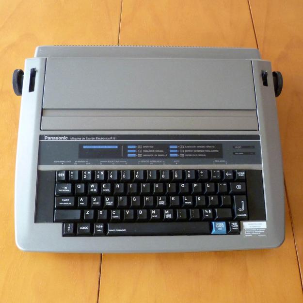 Máquina de escribir electrónica Panasonic KX R191