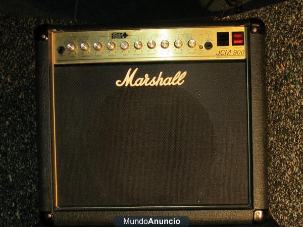 Amplificador de guitarra Marshall JCM 900 combo