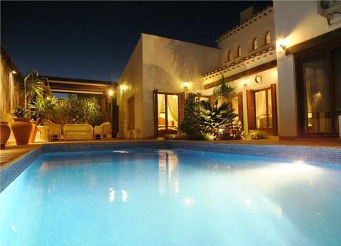 Linda Casa de Três Quartos em  El Valle Golf Resort, Murcia, Espanha