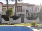 Adosado con 2 dormitorios se vende en La Zenia, Costa Blanca - mejor precio | unprecio.es