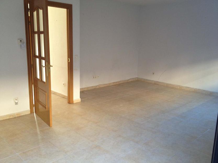 Chalet en alquiler en Alcalá de Henares, zona del Ensanche.