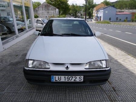 RENAULT 19 1.9 D 65 CV ADAGIO 4P - Lugo