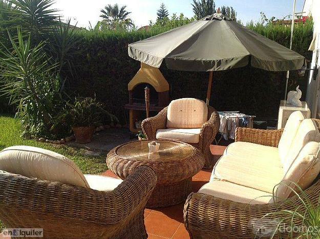 EXCELENTE CHALET EN SANTA CLARA CON PISCINA PRIVADA