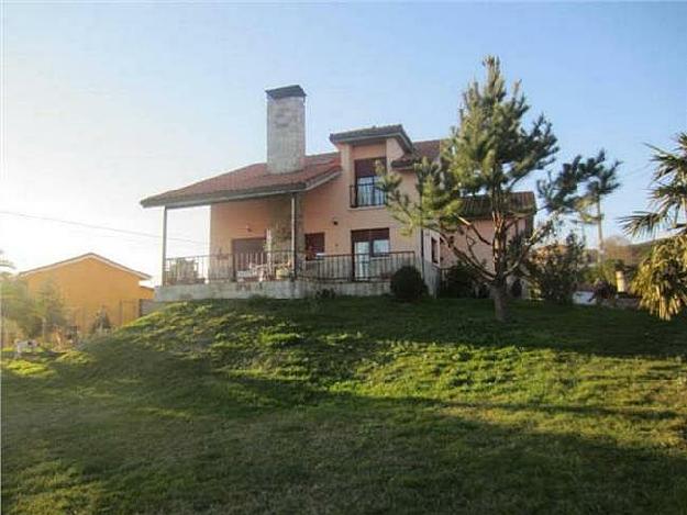 Chalet en Posada de Llanera