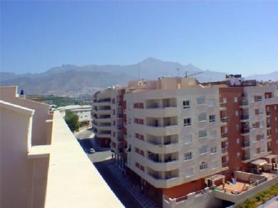 Apartamento con 2 dormitorios se vende en Nerja, Costa del Sol, Axarquia