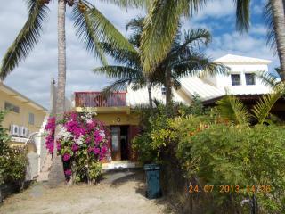 Bungalow : 2/3 personas - vistas a mar - saint gilles  la reunion