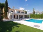 Chalet con 6 dormitorios se vende en Marbella, Costa del Sol - mejor precio | unprecio.es