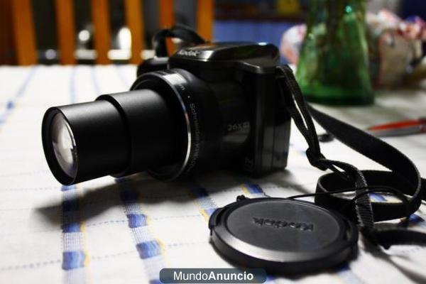 Vendo Cámara reflex Kodak Z981 o cambio por tfn móvil