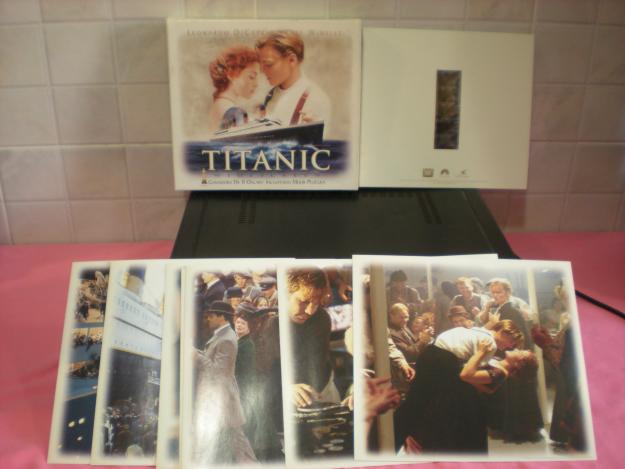 cinta vhs del TITANIC con 8 fotos y35mm de fotograma