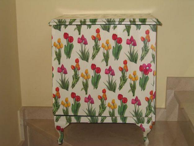 Mesilla Decoupage - Practica y Decorativa