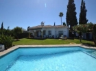 Chalet con 3 dormitorios se vende en Marbella, Costa del Sol - mejor precio | unprecio.es