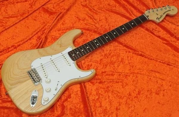 Fender American Vintage 70 Stratocaster